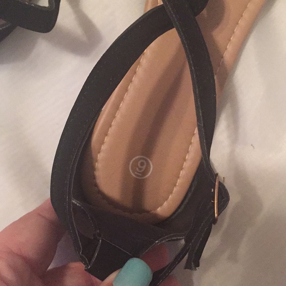 NWOT sandals black velvety size 9 CUTE! - Picture 3 of 4